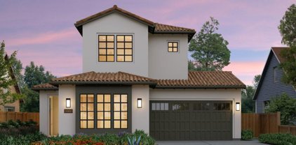 10300 Stern AVE, Cupertino