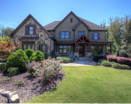 605 Stirling Glen Court, Milton
