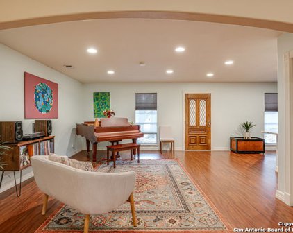 4419 Newport Woods St, San Antonio