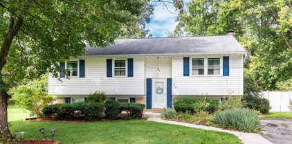208 Cedarmere Cir, Owings Mills