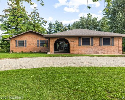 11305 W GATES, Bruce Twp