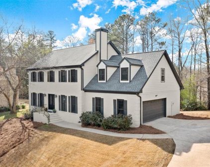 3603 Hampstead Ne Lane, Roswell