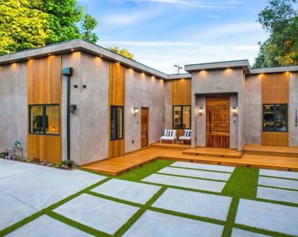 11256 Valley Spring Lane, Studio City
