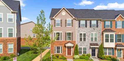 22109 Broadway Ave, Clarksburg