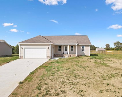 484 Northpoint Dr, Summertown