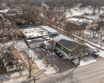 726 S Broadway, Aurora