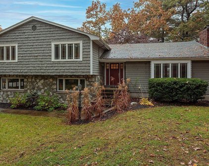 236 Dedham Street, Canton