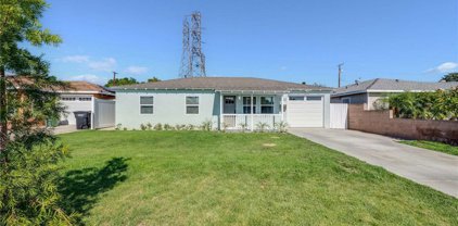 13702 Carfax Avenue, Bellflower