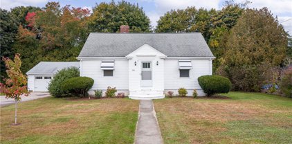 196 Bradford Road, Westerly