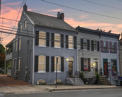 48 E South St E, Frederick