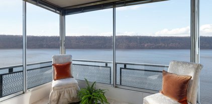 2621 Palisade  Avenue Unit 9B, New York