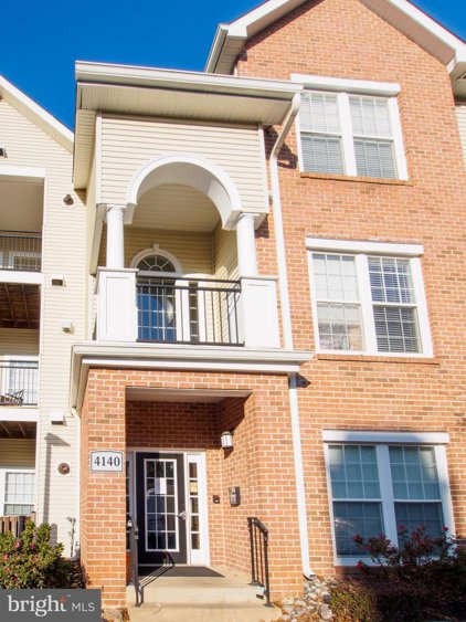 4140 Fountainside Ln Unit #D302, Fairfax