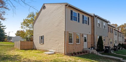 4631 Charlton Ct, Woodbridge