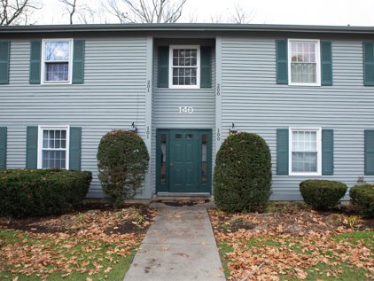 140 Pheasant Woods Drive Unit #101, Colchester