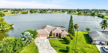 237 Nw 11th  Terrace, Cape Coral