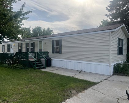 85 Maple Court, Muskegon