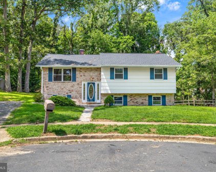 654 Kensington Ave, Severna Park