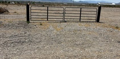 Hopi & Norite Fenced W/ Gate, Sandy Valley