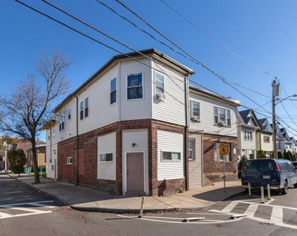 61 Addison St, Chelsea