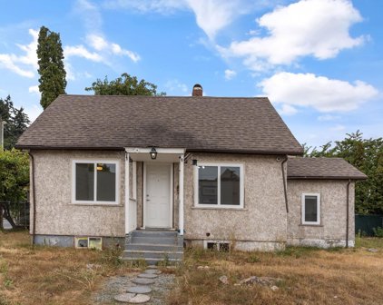 2728 Clearbrook Road, Abbotsford