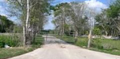 8133 Mchard Road, Pearland