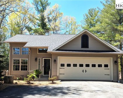 1122 Rivers Edge Road, Sparta