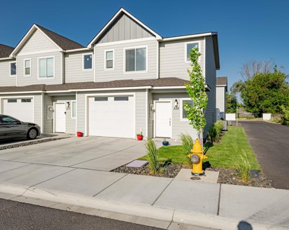 589 S Quillan Place, Kennewick