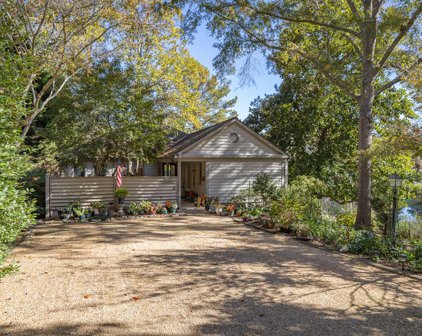 106 Cottage Lane, Irvington