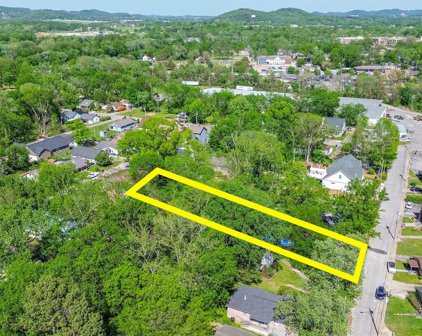 926 Green St, Franklin