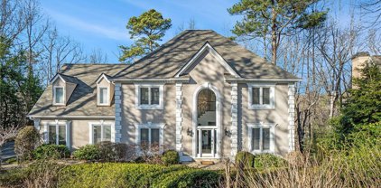 8240 Sullivan Hill Road, Sandy Springs