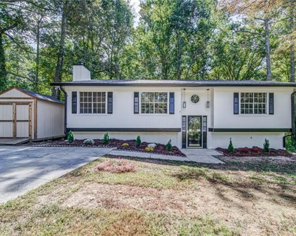 2794 Nathan Court, Lilburn
