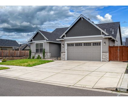 5433 KING ARTHUR CT, Eugene