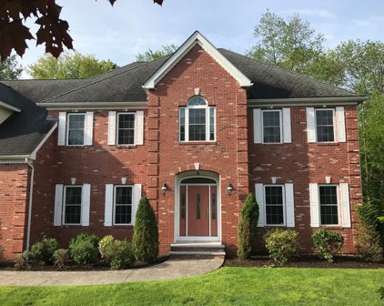 6 Esther Ln, Ashland