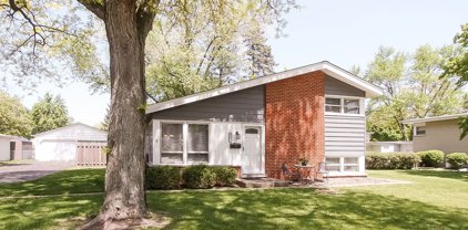 1512 E Miner Street, Arlington Heights