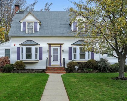 335 E Main St, Somerville Boro