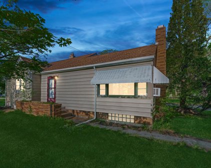 6148 Lakeland Avenue N, Crystal