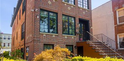 3053 35th Street, Astoria