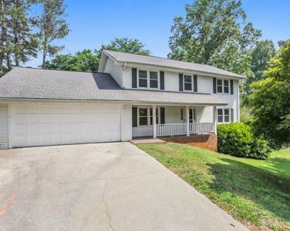 230 Putting Green Lane, Roswell