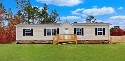 301 Pine Oak, Cameron