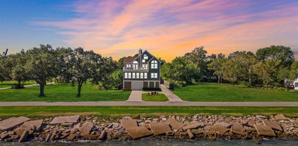 3418 Miramar Drive, Shoreacres