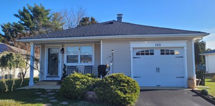 103 Guadeloupe Drive, Toms River