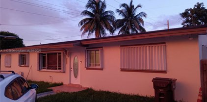 6795 W 6th Ave, Hialeah
