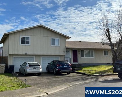 548-550 22nd Av