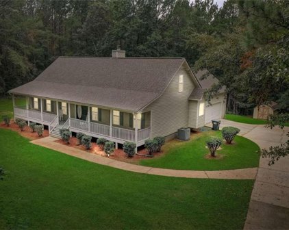 220 Macadamia Court, Covington