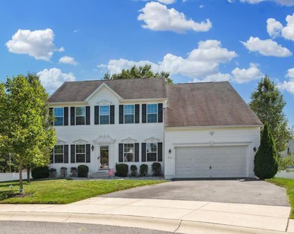 816 Drake Ln, Severn