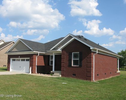105 Ruth Ln, Bardstown
