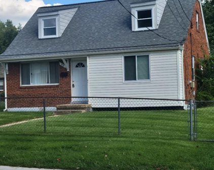 910 Highview Dr, Capitol Heights
