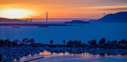 6363 Christie 2126, Emeryville