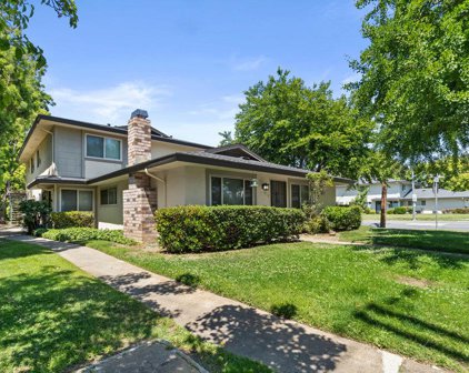129 E Latimer Avenue Unit #4, Campbell