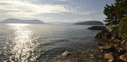 3 Strip Creek Landing, West Vancouver
